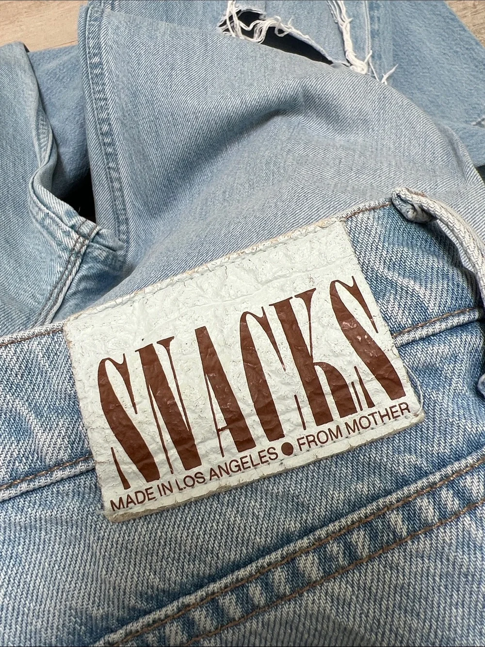 MOTHER Snack Denim - Picture 10 of 14